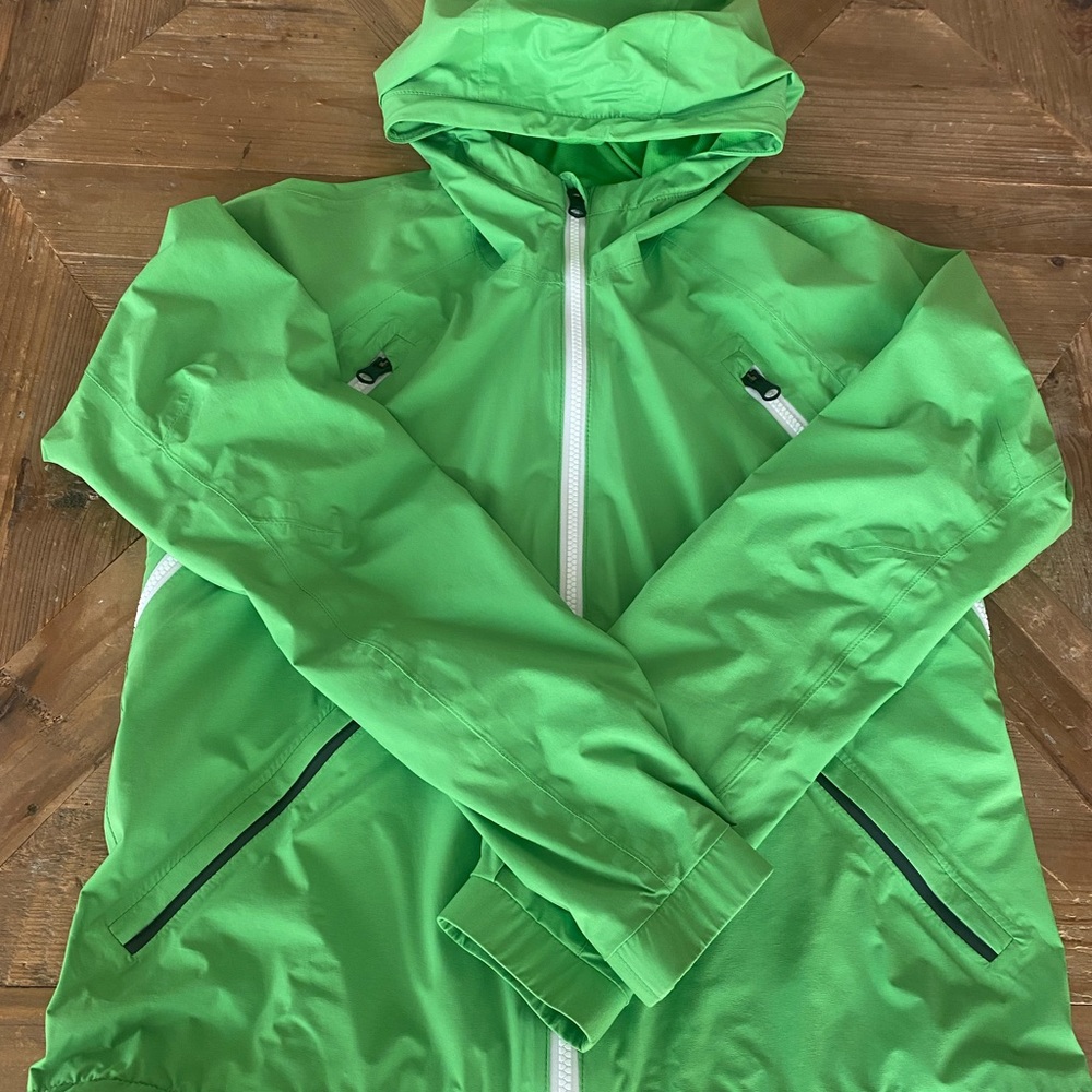 Green Lululemon jacket